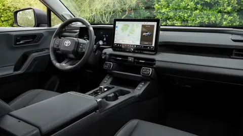 Toyota RAV4 híbrido no Brasil: o que a ficha local confirma