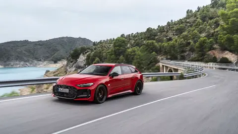 Audi RS 5 estreia híbrido plug-in com 639 PS e 825 Nm