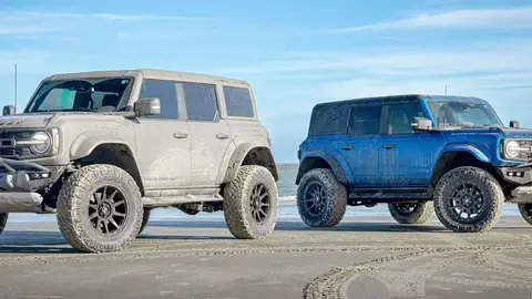 Esse Ford Bronco Raptor preparado pela Hennessey entrega 500 bhp e pneus de 37 polegadas