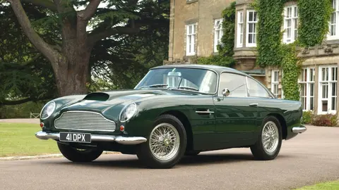 Aston Martin DB4 GT 1959: o cupê que nasceu vencendo em Silverstone