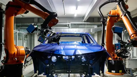 Fábrica da BMW em Munique inicia i3 em agosto e será só elétrica em 2027
