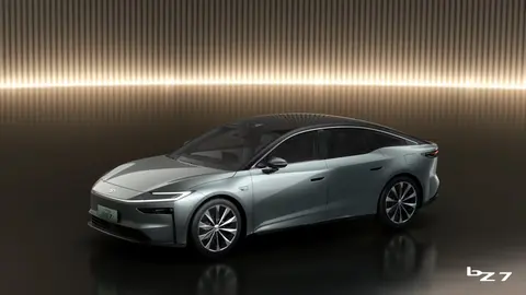 Toyota bZ7 estreia na China; preço e autonomia pertencem ao mercado local