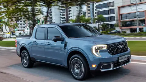 Ford Maverick Hybrid combina alta eficiência, tecnologia e estilo no Brasil