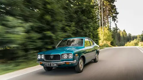 Mazda RX-3 1973: o cupê rotativo que abriu caminho para o RX-7