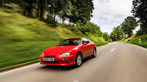 Mazda MX-3 1994: o cupê dos anos 90 com um V6 improvável