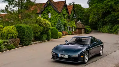 Mazda RX-7 Mk3 1992: o FD que levou o rotativo biturbo ao limite