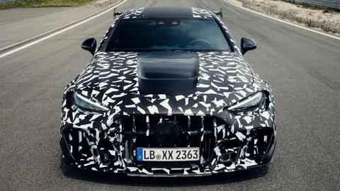 Mercedes-AMG testa CLE extremo da série Mythos; potência e produção seguem em aberto