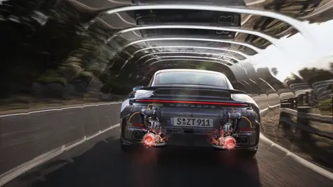 Porsche 911 Turbo S T-Hybrid chega a 711 cv e custa R$ 2,16 milhões