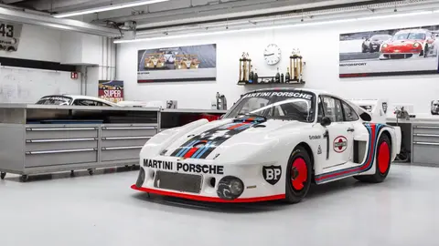 Porsche reúne cinco versões do 935 e reconstrói 50 anos de evolução nas pistas