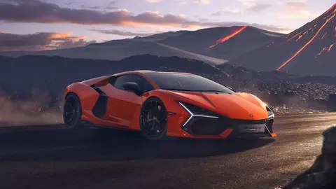 Lamborghini abandona rota elétrica do Lanzador e prolonga estratégia híbrida